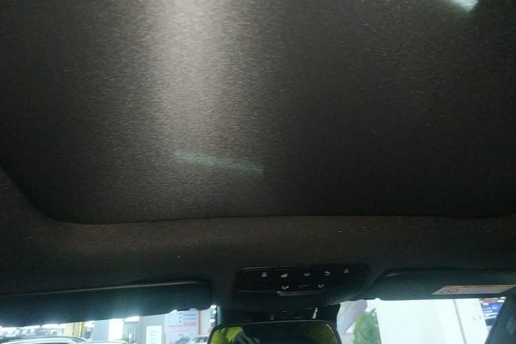 Used Mercedes-Benz GLC 2018 GLC 260 4MATIC Luxury Model