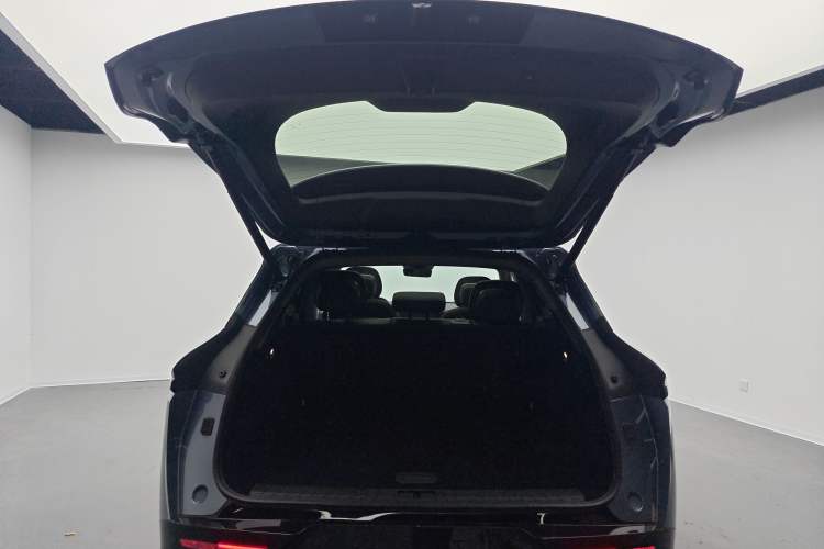 Used Zeekr 7X 2025 75 kWh Rear-Wheel Drive Intelligent Driving Version
