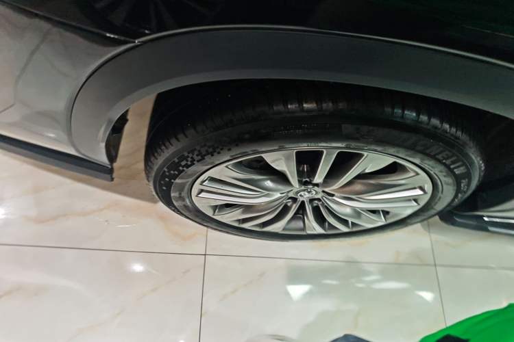 Used Toyota Highlander 2023 2.5L Smart Electric Hybrid Dual-Engine Four-Wheel Drive Prestige Version – 7 Seats