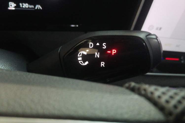 Used Volkswagen Tiguan L 2024 PRO 380TSI Four-Wheel Drive R-Line Prestige Edition