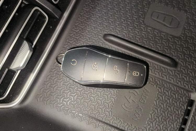 Used BYD Song Pro New Energy 2025 Second-Generation Intelligent Driving Version DM-i 115KM Superior Trim
