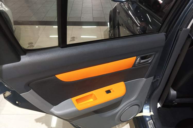 Used Suzuki Swift 2016 1.5L Automatic Fashionable Coolplay Edition
