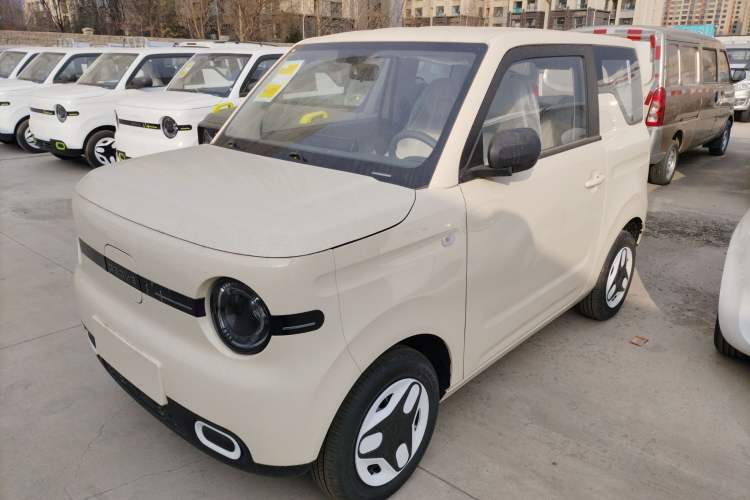 Used Geely Galaxy Panda 2025 210 km – Yuanqi Bear