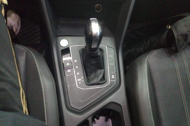 Used Volkswagen Tiguan L 2022 330TSI Automatic Two-Wheel Drive Comfort Edition