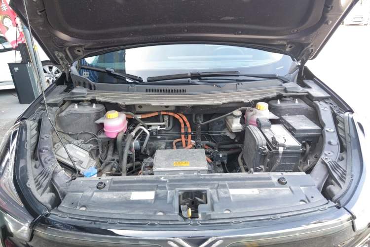 Used NETA U 2022 Pro 400 Comfortable Ride On-Demand Edition
