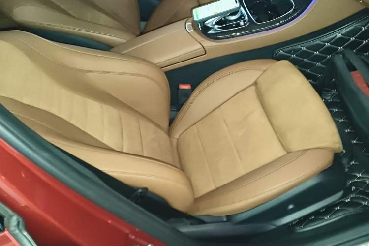 Used Mercedes-Benz E-Class 2017 E 200 Sport 4MATIC
