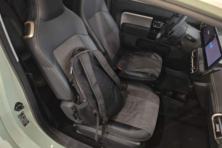 Used Baojun KiWi EV 2023 Smart Trend Edition Lithium Iron Phosphate
