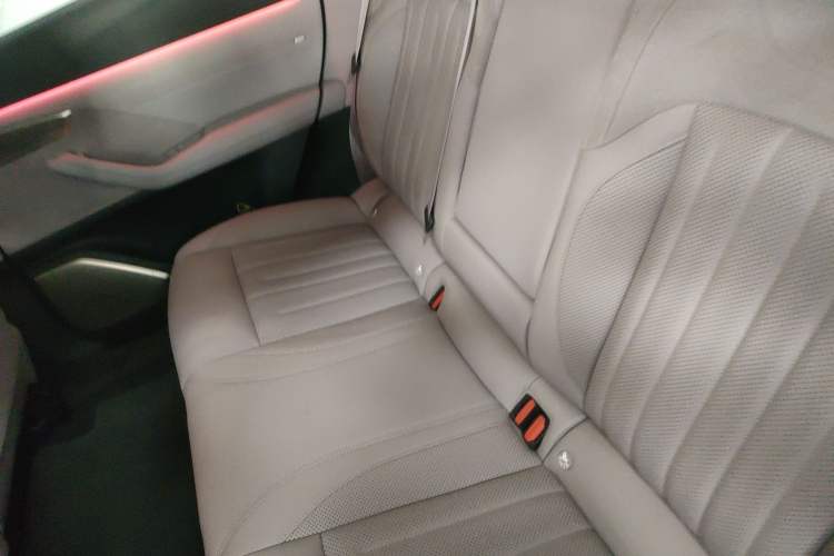 Used ONVO L60 2024 60 kWh Rear-Drive Version