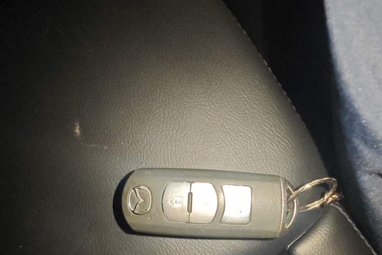 Used Mazda Mazda 3 Axela 2019 Cloud-Controlled Version Sedan 1.5L Automatic Luxury Trim China V Standard