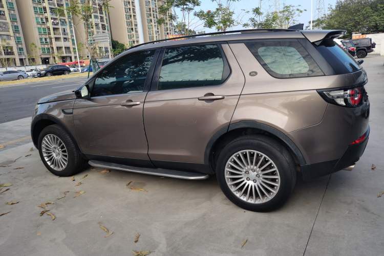 Used Land Rover Discovery Sport 2017 2.0T PURE
