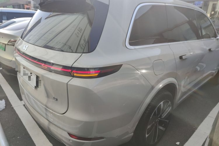 Used Li Auto L9 2022 Max model
