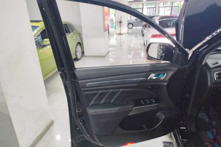 Used GAC Trumpchi GS8 2020 390T Four-Wheel Drive Luxury Smart Connect Edition (7 Seats)
