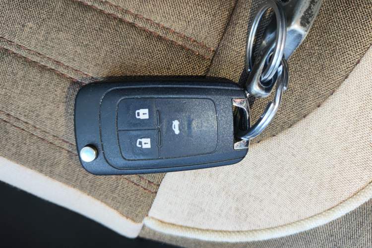 Used Chevrolet Cruze 2015 1.5L Classic SL MT
