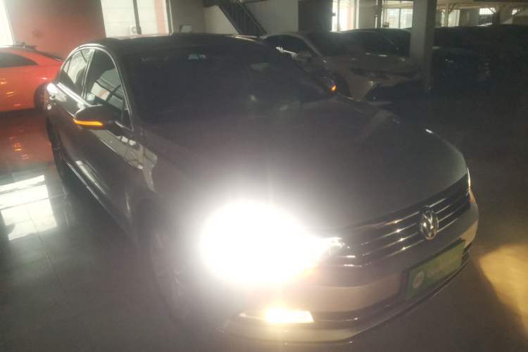 Used Volkswagen Magotan 2017 330TSI DSG Luxury Model
