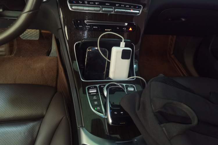 Used Mercedes-Benz GLC 2019 GLC 260 L 4MATIC Dynamic Model
