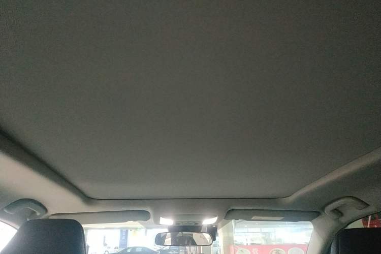 Used Toyota Wildlander 2023 2.0L CVT Two-Wheel Drive Luxury PLUS Edition
