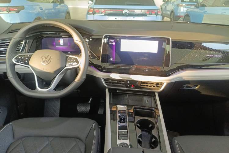 Used Volkswagen Teramont 2024 380TSI Four-Wheel Drive Longxiang Edition
