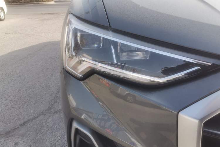 Used Audi Q3 2021 35 TFSI Progressive Dynamic Edition