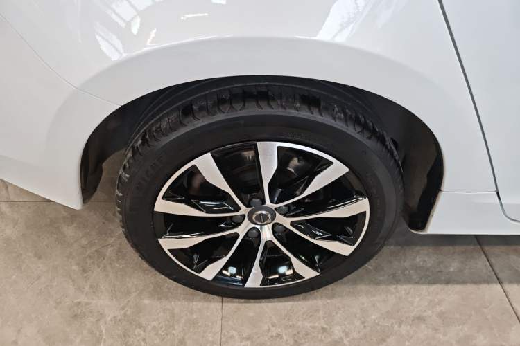 Used Volvo S60 2019 S60L Facelift T5 Intelligent Advanced Edition