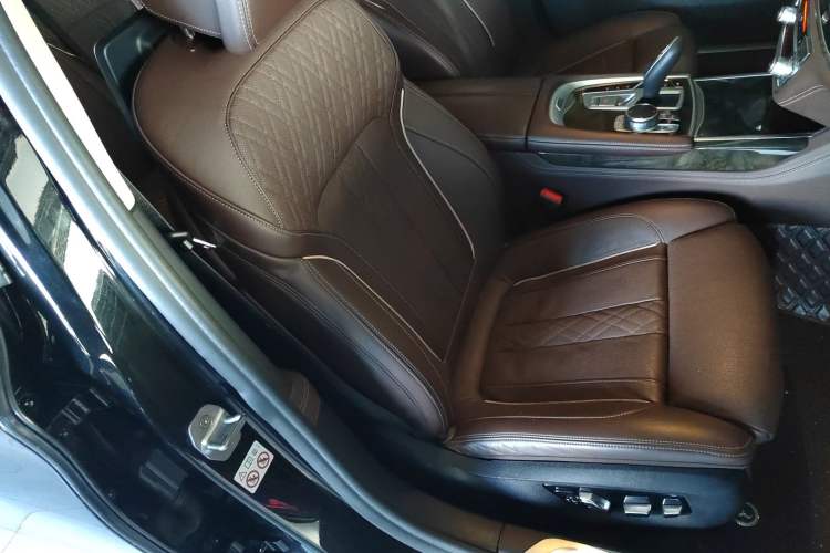 Used BMW 7 Series 2018 730Li Luxury Model Excellence Package

