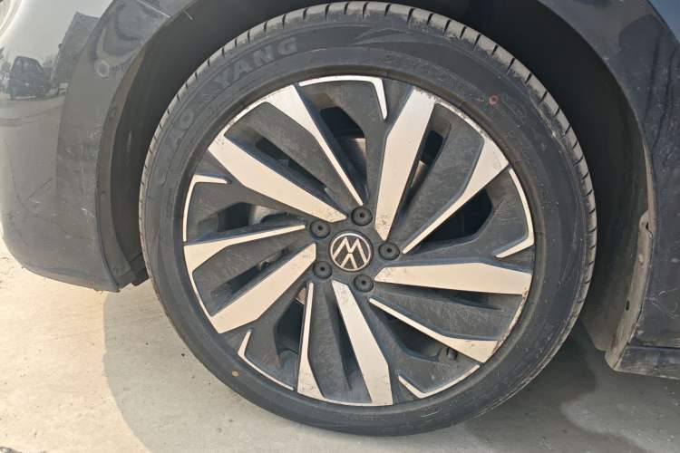 Used Volkswagen Passat 2022 330TSI Starry Luxury Edition
