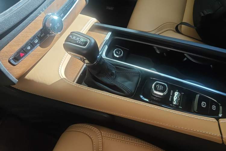 Used Volvo XC90 2018 T6 Zhiya Edition 7-seater