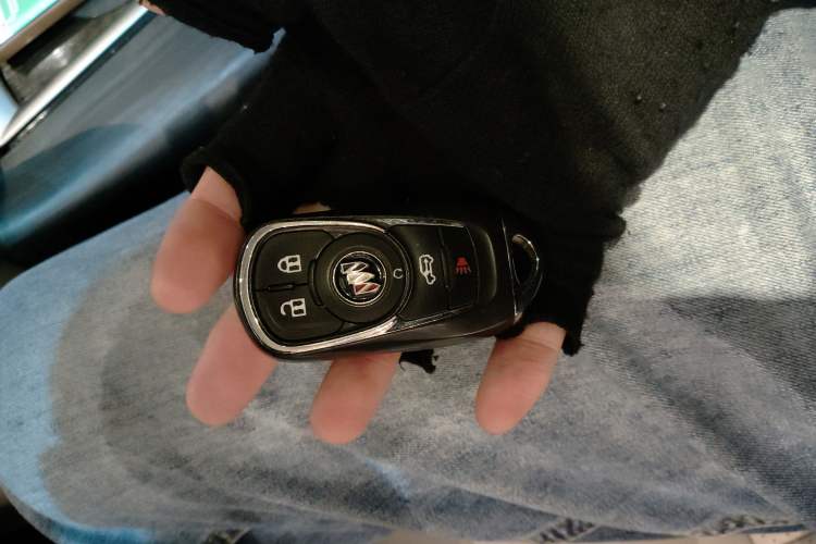 Used Buick GL8 2023 ES Lu Zun Comfort Model
