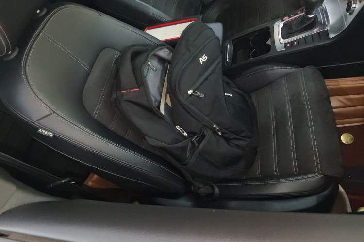 Used Volkswagen FAW-Volkswagen CC 2013 1.8TSI Luxury Model
