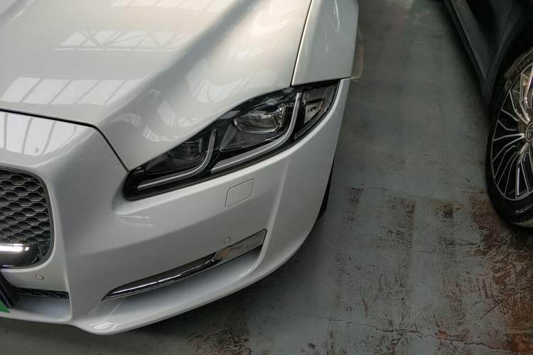 Used Jaguar XJ 2016 XJL 3.0 SC Four-Wheel Drive Panoramic Business Edition