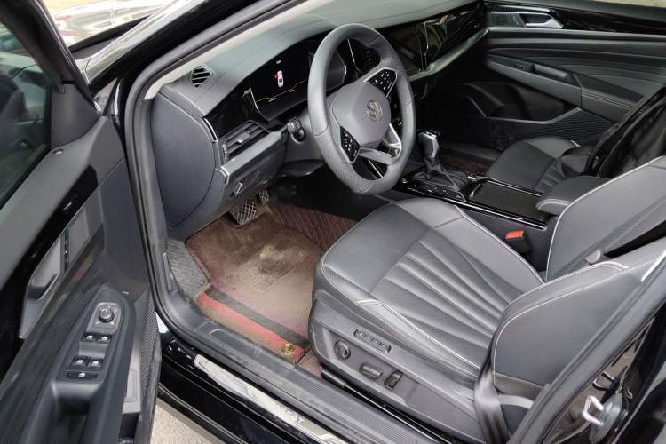 Used Volkswagen Passat 2024 330TSI Starry Elite Edition
