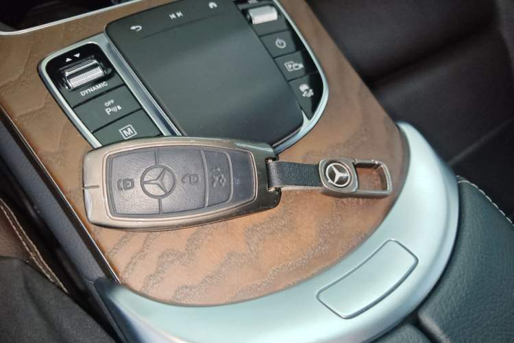 Used Mercedes-Benz GLC 2022 Refreshed GLC 300 L 4MATIC Dynamic Edition Prestige Version