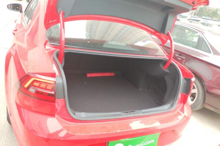 Used Volkswagen Lamando 2019 230TSI DSG Vision Edition China VI Standard
