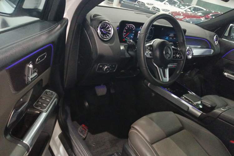 Used Mercedes-Benz EQB 2022 EQB 350 4MATIC
