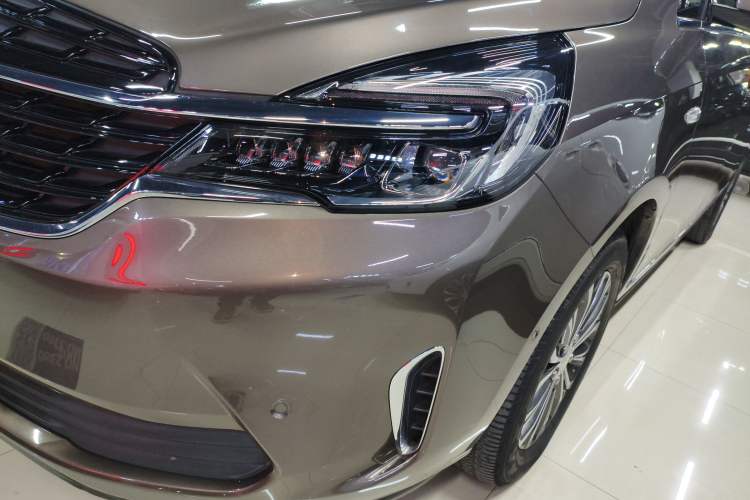 Used Buick GL8 2021 Land Cruiser Executive 652T Premium Model
