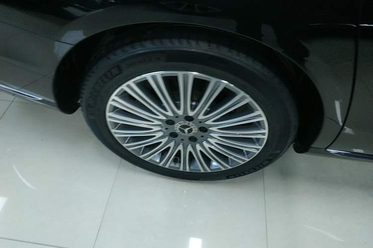 Used Mercedes-Benz E-Class 2020 Restyled E 300 L Exclusive Edition
