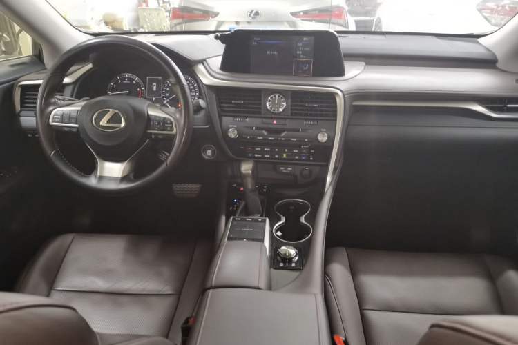 Used Lexus RX 2020 Revised Version 300 Two-Wheel Drive Comfort Edition
