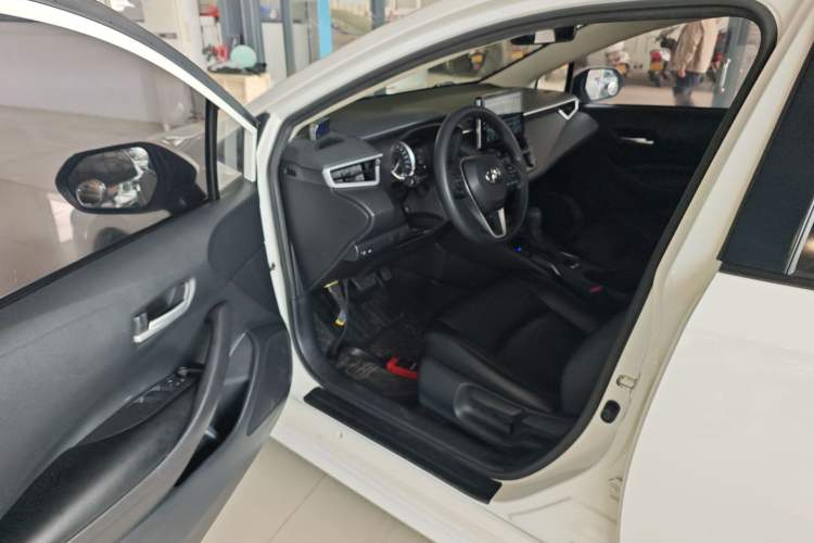 Used Toyota Corolla 2019 1.2T S-CVT GL Pioneer Edition
