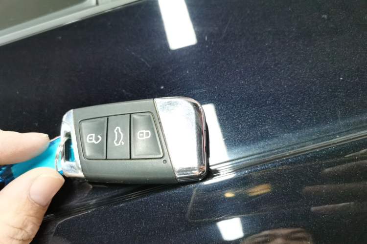 Used Volkswagen Passat 2019 380TSI Luxury Edition China VI Standard
