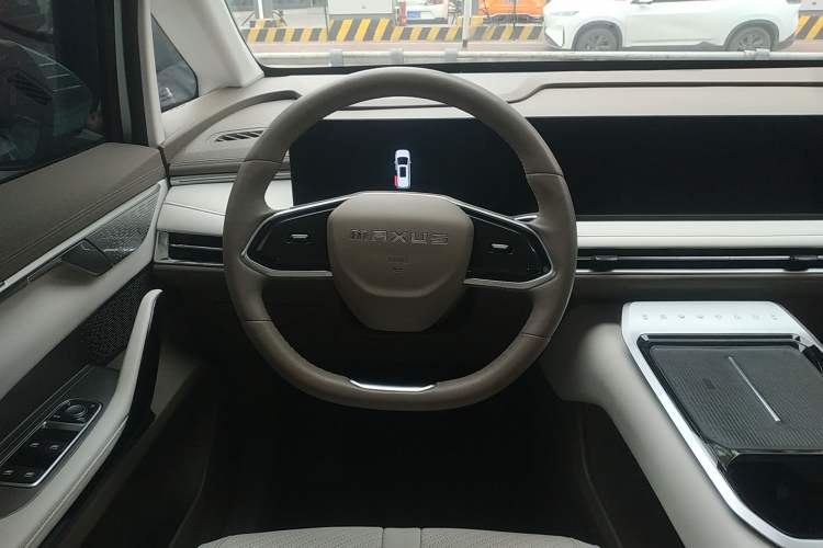 Used SAIC MAXUS Dajia 7 2024 605 km Extended-Range Forest Version