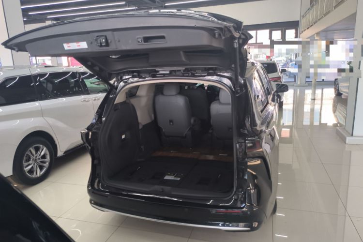 Used Toyota Sienna 2021 2.5L Hybrid Luxury Edition
