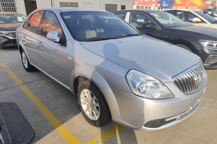Used Buick Excelle 2015 1.5L Automatic Classic Model
