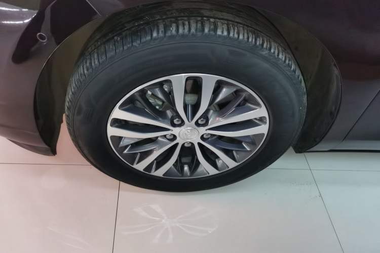 Used Buick GL8 2021 ES Land Cruiser 653T Luxury Edition
