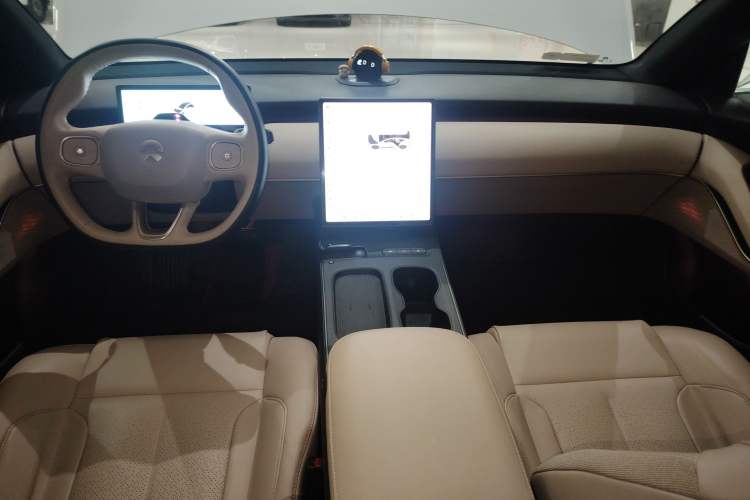 Used Nio ET5 2022 75 kWh
