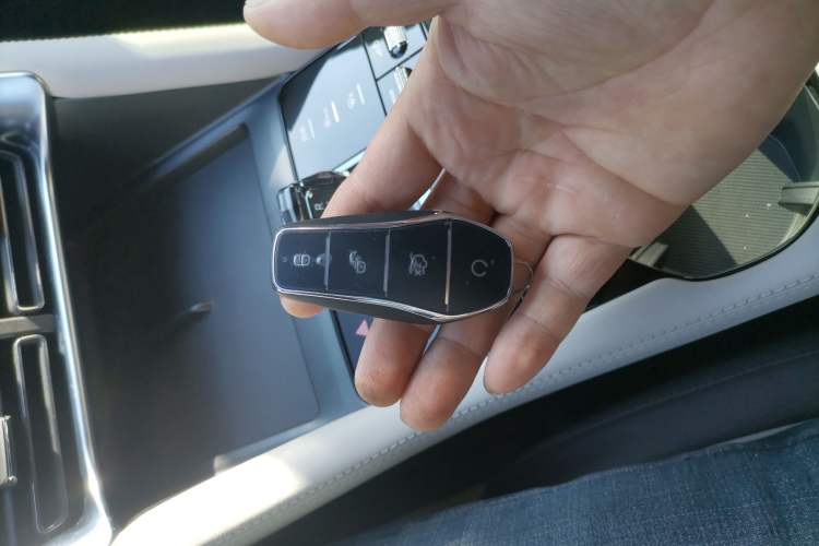 Used BYD Song PLUS New Energy 2025 DM-i Intelligent Driving 112KM Prestige Model