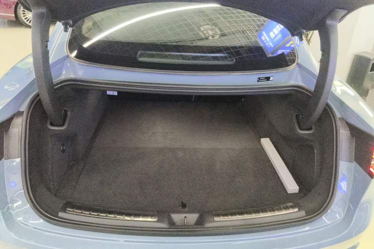 Used Hima Luxeed S7 2024 Max Rear-Drive Long-Range Intelligent Driving Version
