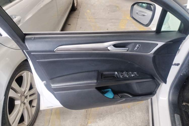 Used Ford Mondeo 2017 EcoBoost 180 Stylish Model
