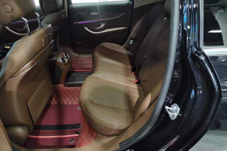 Used Mercedes-Benz E-Class 2018 E 300 L Stylish Model
