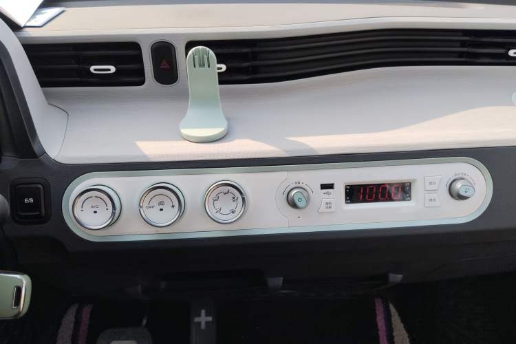 Used Wuling Hongguang MINIEV 2021 Macaron Fashion Model Lithium Iron Phosphate