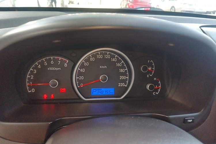 Used Hyundai Celesta 2015 1.6L Automatic Comfort Model
