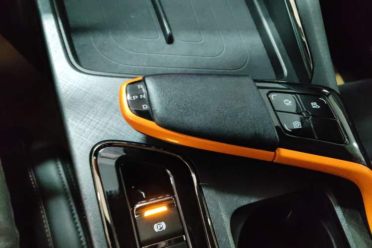 Used Changan UNI-T 2022 2.0T Sport Edition Flagship Version
